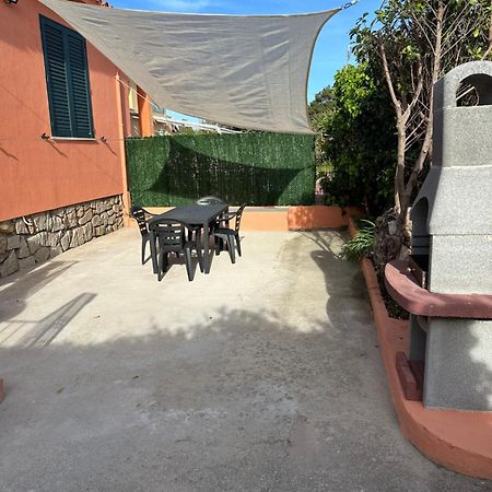 Casa Bettina La Maddalena Appartement La Maddalena  Buitenkant foto