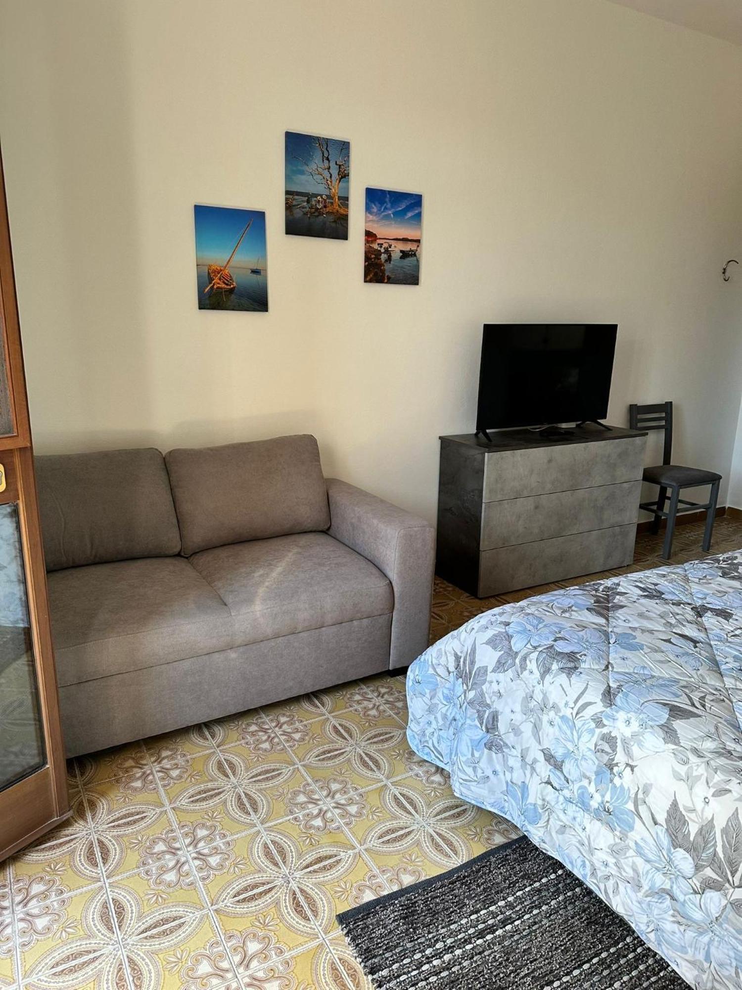 Casa Bettina La Maddalena Appartement La Maddalena  Buitenkant foto