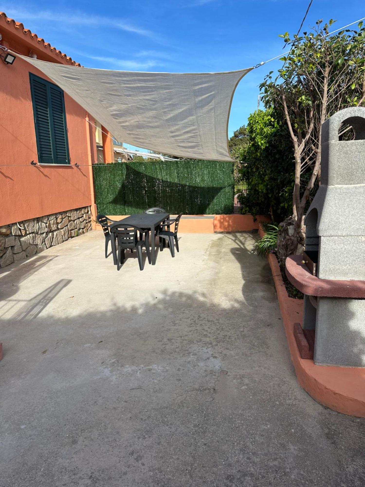 Casa Bettina La Maddalena Appartement La Maddalena  Buitenkant foto